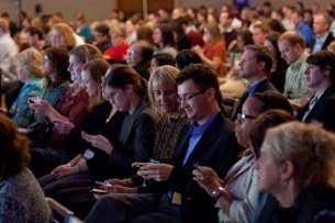 A New Study Found That Evangelicals Lag Behind Mormons and Jehovah’s Witnesses on Church Involvement
